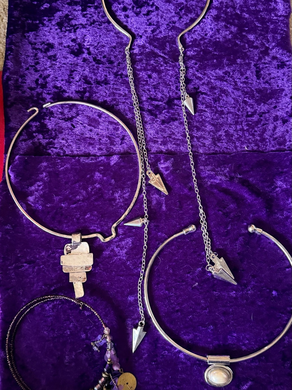 1 Silver-Tone Arrow Pendant Collar Necklace plus 3 others- Silver